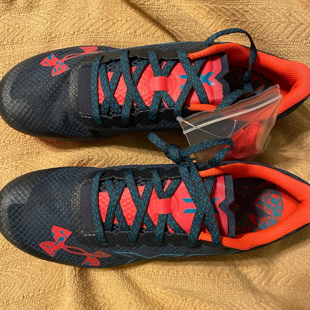 Under Armour Women’s Cross Country Tennis Shoes - Picture 2 of 9